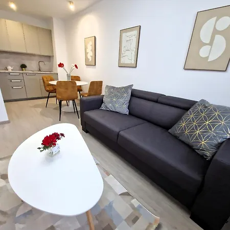 Katrin With Undergound Parking Lägenhet Bratislava