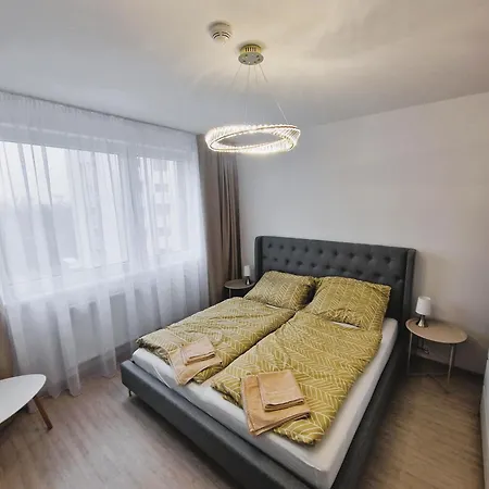 Apartmán Katrin With Undergound Parking Bratislava